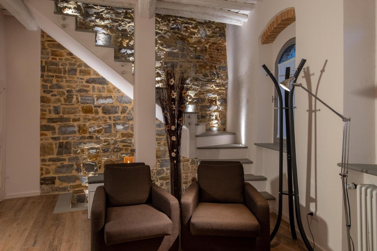 Old Medieval Apartment San Donato in Poggio Экстерьер фото